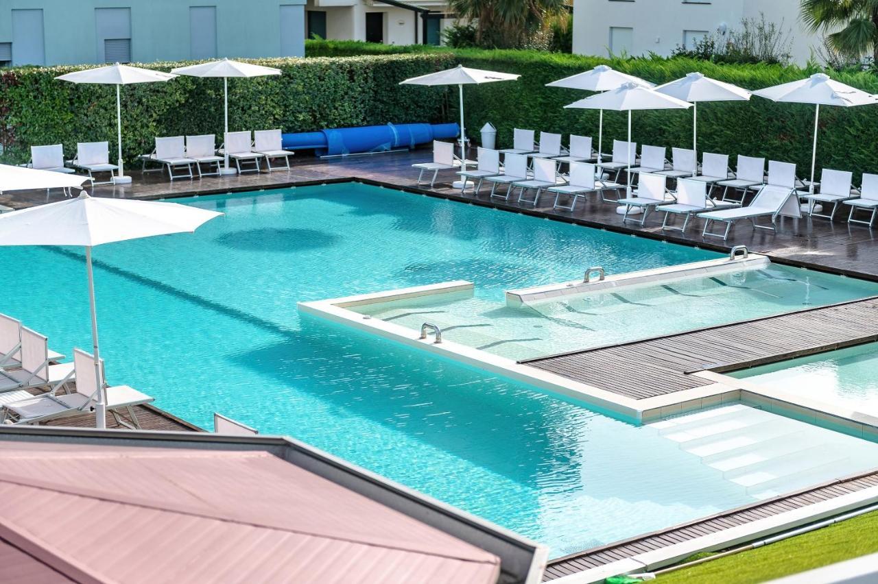 Hotel Domino & 3*