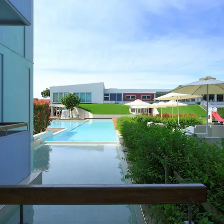 Hotel Domino & 3*