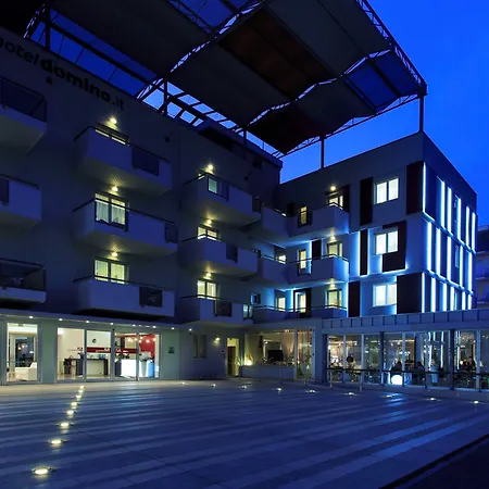 Hotel Domino & 3*